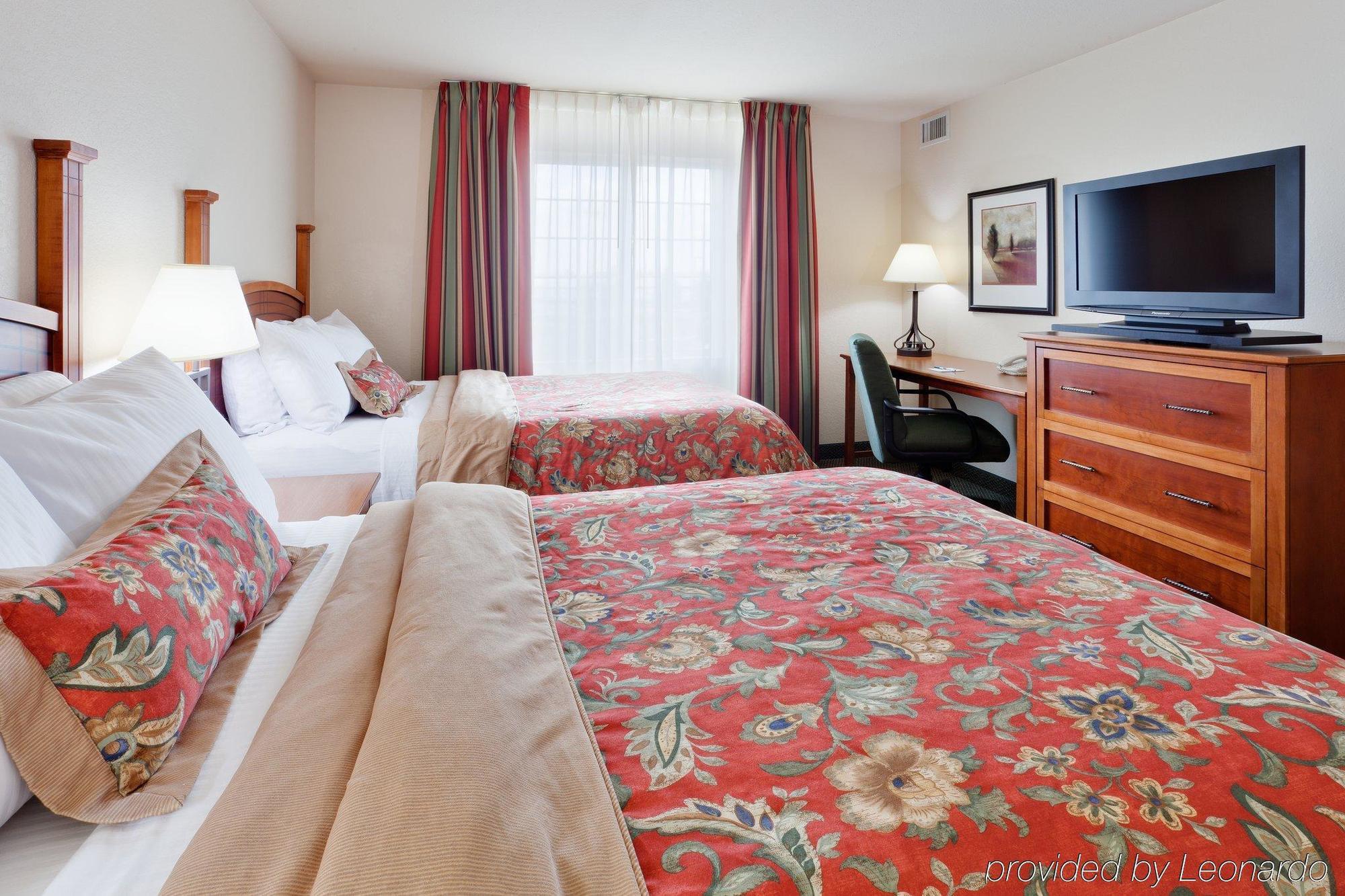 Staybridge Suites Allentown West Fogelsville Habitación foto