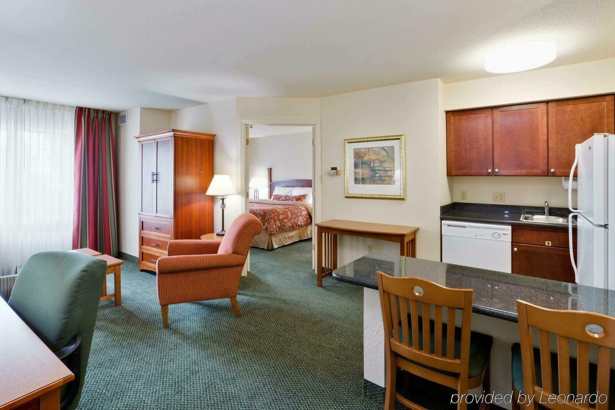 Staybridge Suites Allentown West Fogelsville Habitación foto